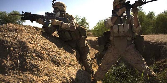 FPS oyunlarda Amerikan yapımı silahları mı tercih edersiniz yoksa Rus yapımı mı?