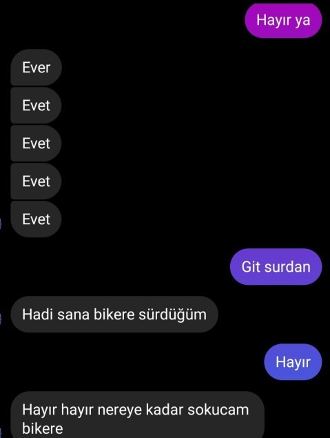 Erkek kankam bana neden sarhoşken böyle şeyler yazdı?