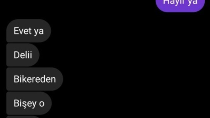 Erkek kankam bana neden sarhoşken böyle şeyler yazdı?