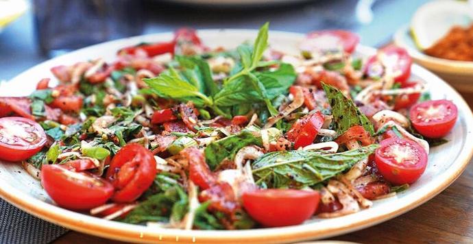 Kebap yapmak istiyorum. Önerdiğiniz tarifler var mı?