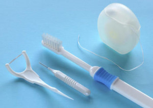 Diş ipi nasıl kullanılır? Diş ipiyle diş temizliği nasıl yapılır?