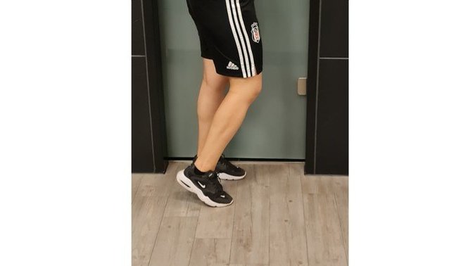 Erkekler, kadınlarda bacakların kaslı olması itici mi? Fotoya bakıp söyleyebilirsiniz kötü mü diye?