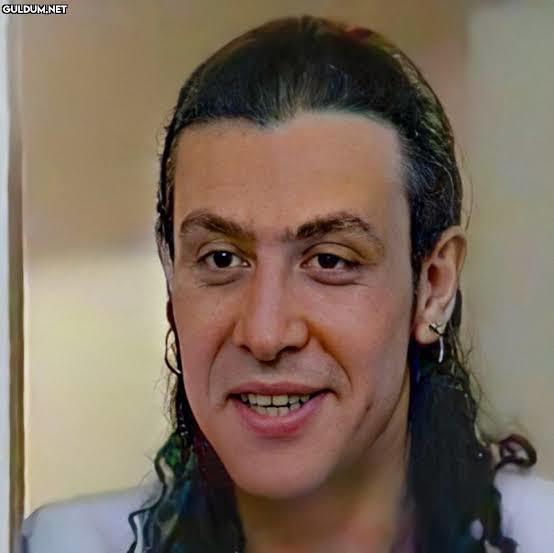 2. Sıradaki sanatçımız nejat işler 