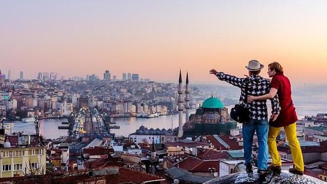 Alman ve Rus turistler neden özellikle Türkiye'yi seçiyor?