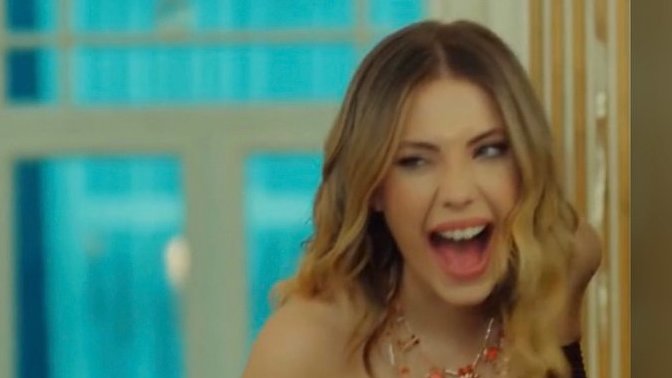 Siz mi kendinizi olayların içinde buluyorsunuz yoksa bir şekilde olaylar mı sizi içine çekiyor?