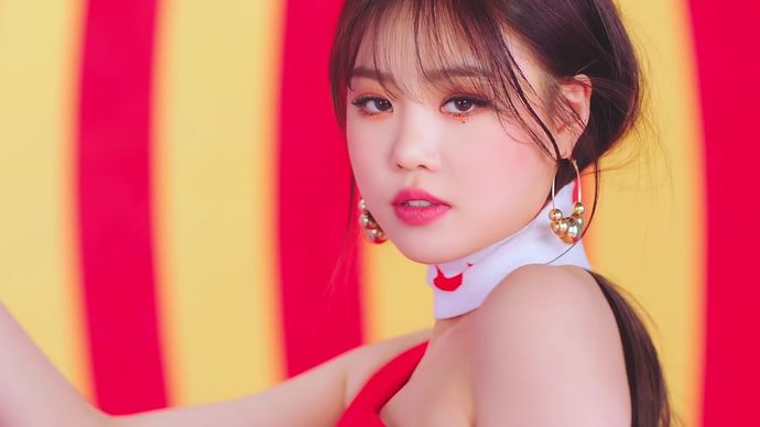 Eski G-ıdle üyesi zorbalık nedeniyle gruptan ayrıldı. Siz ne düşünüyorsunuz K-pop severler?