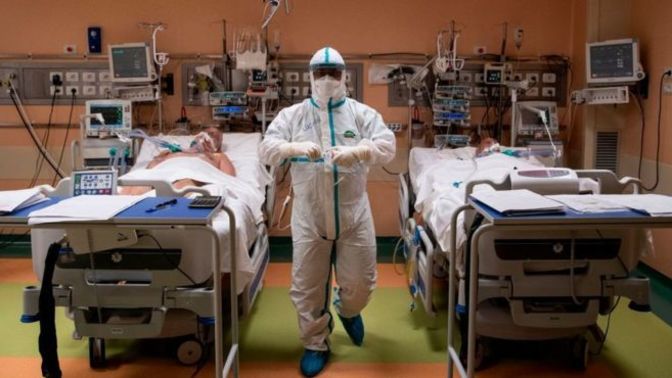 İngiltere'den şoke eden 'korona' raporu: Ölenlerin yüzde 64'ü aşılı. Aşının virüse bir etkisi var mı?
