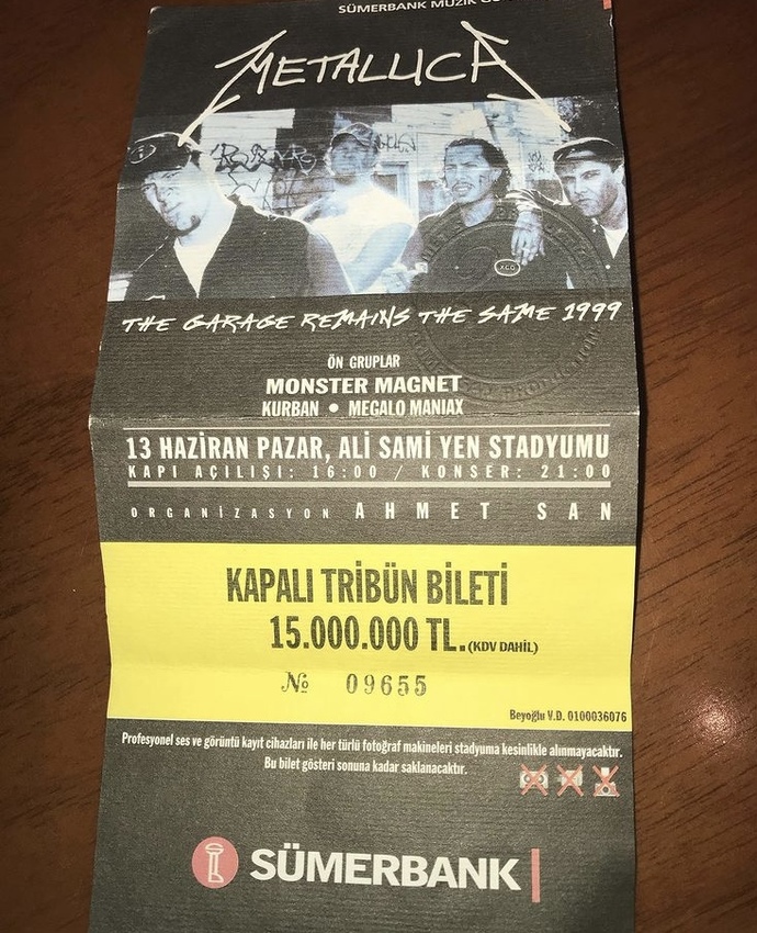 Hatıra olarak sakladığın, sinema ya da uçak biletlerin var mı?