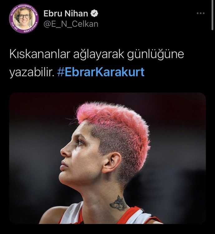 Ebrar Karakurta sosyal medyadan destekler gelmeye devam ediyor! Siz ne düşünüyorsunuz?