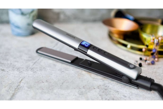Düzleştirici alacağım ama henüz karar veremedim. Sizce Dyson'ın saç düzleştiricisi mi daha iyi Philips'in mi?