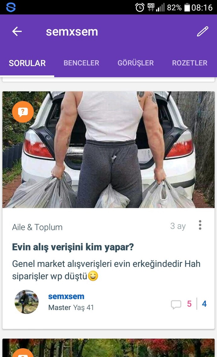 Alışverişte poşetleri taşıyan erkek baş tacı mıdır ?