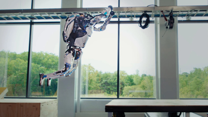 Boston Dynamics'in insansı robotları şov yaptı! Robotlar sizi korkutuyor mu?