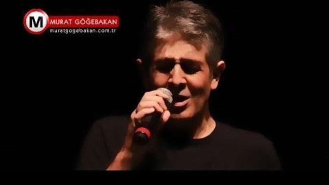 Gece dinlenen şarkılar neden daha hüzünlü oluyor?