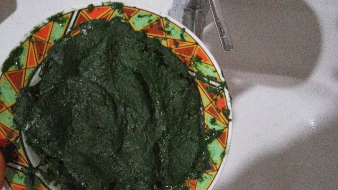 Ayaklarıma kına yakacağım, sizce bu kadar kına yeterli mi?