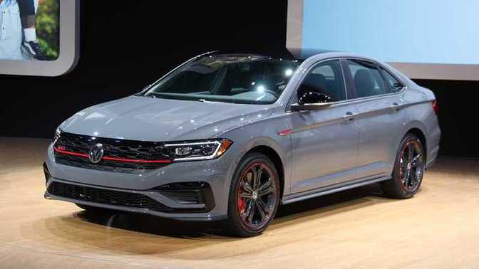 Volkswagen Jetta modellerinin en dolusu hangisi oluyor?