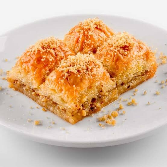 Fıstıklı baklava mı cevizli baklava mı ?