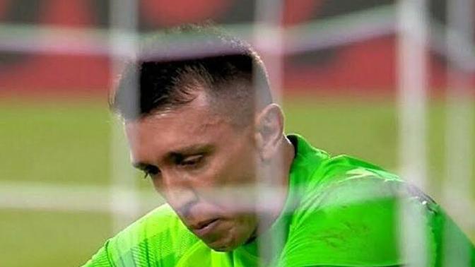 Sizce Muslera'nın form düşüklüğünün sebebi nedir?