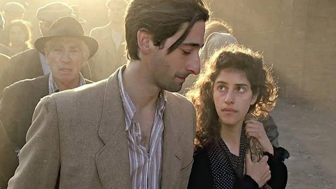 Bir filmi izlemeniz için oyuncu kadrosunun mu iyi olması gerekiyor yoksa konusunun mu iyi olması lazım?