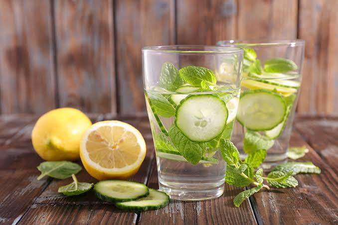 Ödem nasıl atılır? En iyi ödem attırıcı çay ve detokslar nelerdir?
