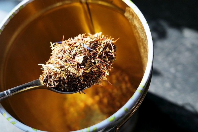 Ödem nasıl atılır? En iyi ödem attırıcı çay ve detokslar nelerdir?