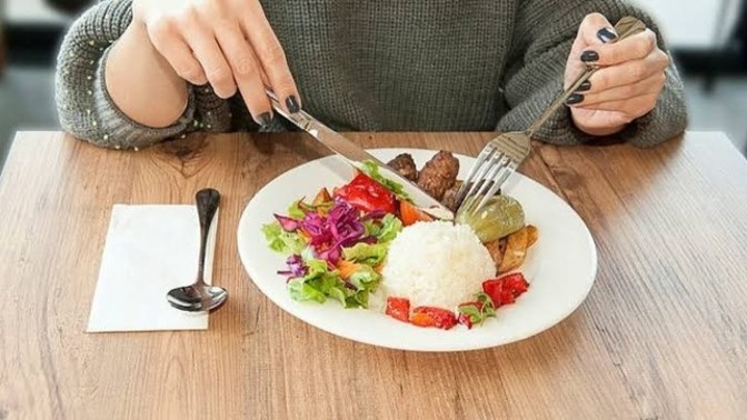 Kaç öğün yemek yiyorsunuz?