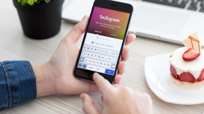 İnstagram'da hikaye ekran görüntüsü alındığı zaman karşı taraf alındığını görür mü?