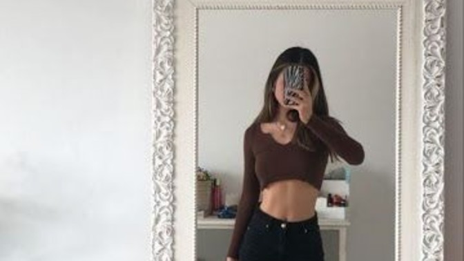Bu pantolon modelinin adı nedir, nerede bulabilirim?
