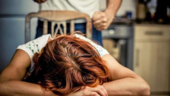 Türkiye’de en çok kullanılan hashtag; #KadınaŞiddeteHayır! Sen, #KadınaŞiddeteHayır hashtagi ile ne söylemek istersin?