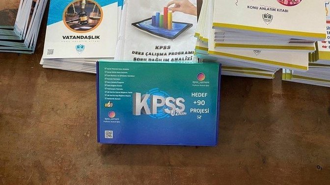 Instagram da Kpss Uzmanı diye bi yayın var kullanan var mı nasıl?