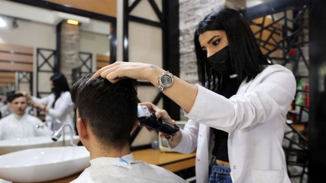 Karşı cins kuaföre saçlarınızı emanet eder misiniz?
