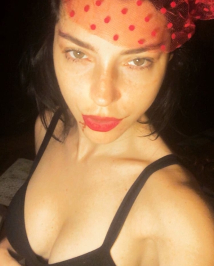 Hande Erçel mi daha güzel Merve Boluğur mu?