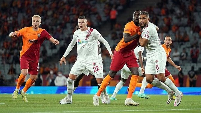 Galatasaray 2 Hatayspor 1... Aslan son dakikalarda luyindama'nın attığı golle 3 puanı aldı! Maçı nasıl buldunuz?