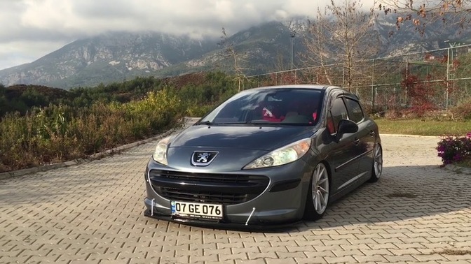 Peugeot 207 sizce nasıl arkadaşlar, alınır mı?