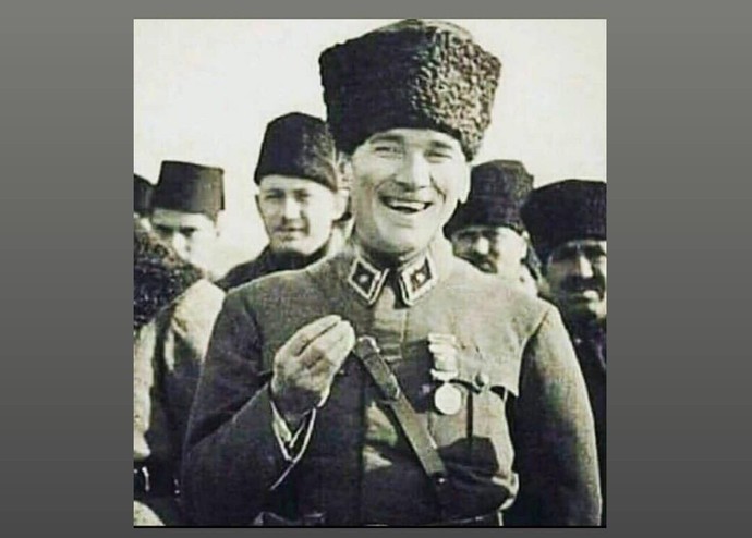 #NiceZaferlere dediğimiz 30 Ağustos Zafer Bayramı'nın 99. yıl dönümünde kahramanlarımıza ne söylemek istersin🇹🇷?