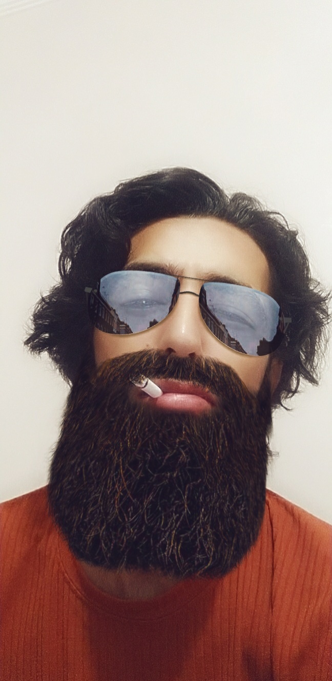 Sakallı erkekler mi daha dikkat çekici yoksa sakalsız erkekler mi?