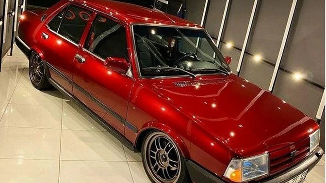 Aracın motoru BMW, direksiyon Mercedes, görünüm Doğan, siz olsanız Doğan SLX 180 bin TL verir miydiniz?