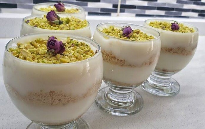 Cici bebe bisküvili muhallebi nasıl yapılır?