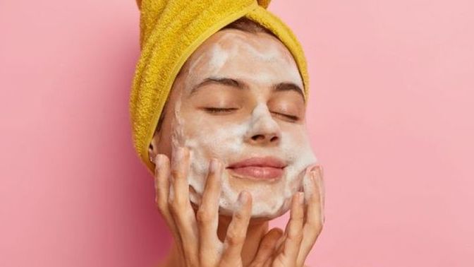 En iyi gözenek sıkılaştırıcı krem, maske, bakım ya da serum hangisi?