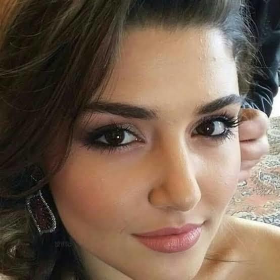 Hande Erçel küçük gözlü olduğu halde neden koca dendi?