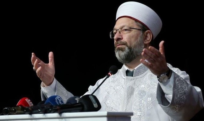 Diyanet İşleri Başkanlığı: Midye, yengeç, kalamar vb şeyleri yemek helal değil dedi. Diyanet niye böyle konulara karışıyor?