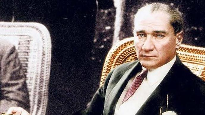 Neden uzun Adamı seviyorum?