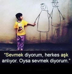 Bütün saçmalıklarına, uyuzluklarına rağmen herşeyiyle hoşunuza giden, sevdiğiniz biri var mı?