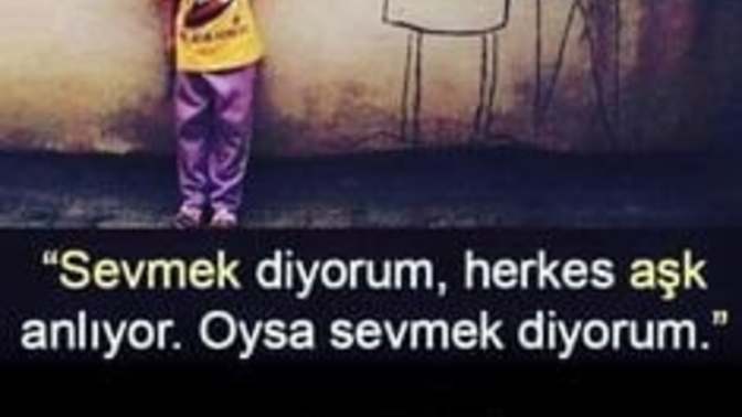 Bütün saçmalıklarına, uyuzluklarına rağmen herşeyiyle hoşunuza giden, sevdiğiniz biri var mı?