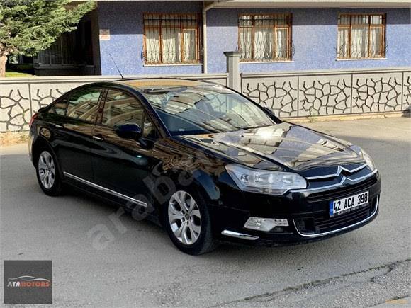 Sizce bu iki otomobilden hangisi daha güzel?