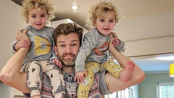 Instagram'da bebekle fotoğraf paylaşan erkekler çok çekici değil mi?