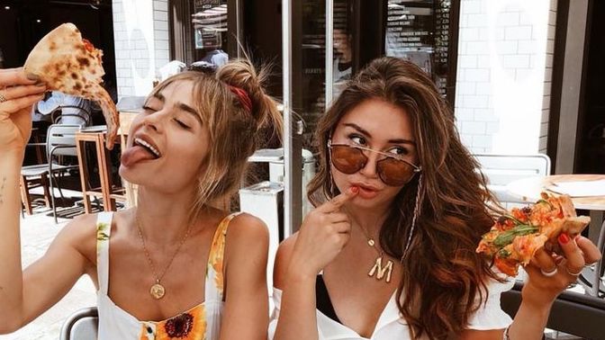 Bugün 31 Ağustos Dışarıda Yemek Yeme Günü! Siz dışarıda en çok ne yemeyi seviyorsunuz?