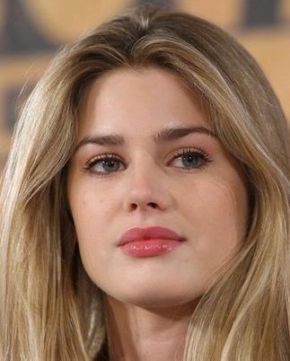 Dünyanın en güzel kadını Vanessa hessler olabilir mi?
