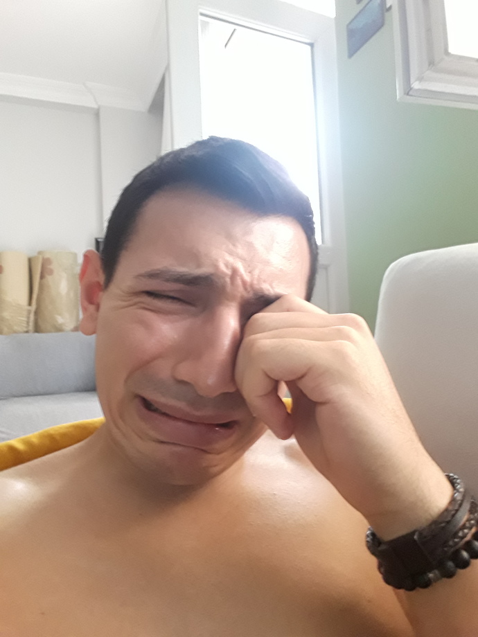 Sevgilinizin kız arkadaşıyla birlikte aynı evde kalmasına izin verir miydiniz?