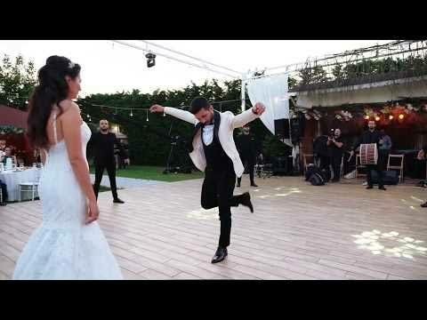 Düğününde oynamayan bir damat gelin olarak siz ne düşünürsünüz?