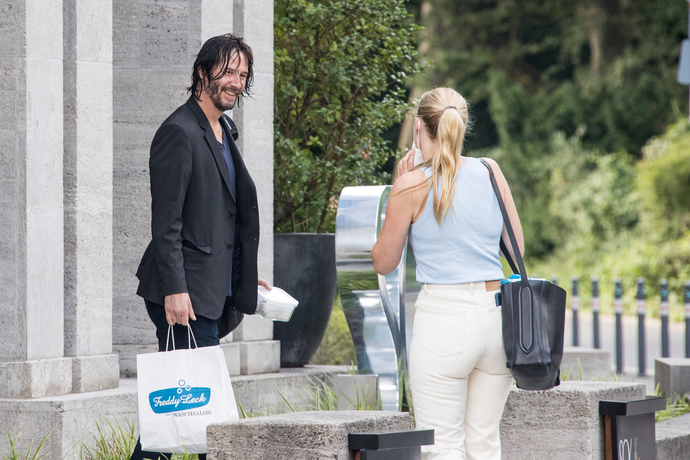 Keanu Reeves 57 Yaşında?